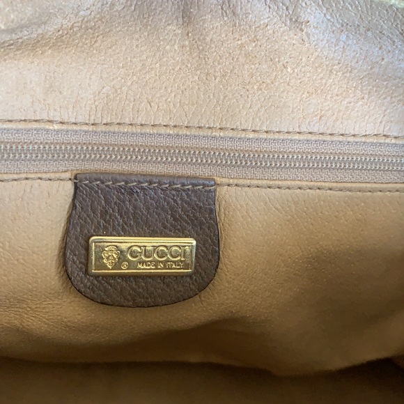 Authentic Gucci signature monogram satchel - Picture 10 of 10